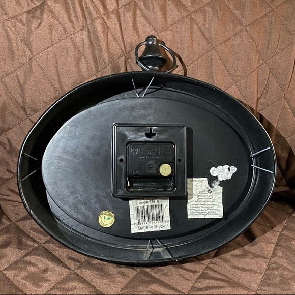 VINTAGE 1989 Cheval Noir Wine Clock NICE!! - Picture 3 of 11